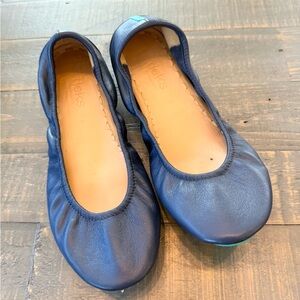 Tieks Midnight Blue Gavrieli Leather Flats size 8